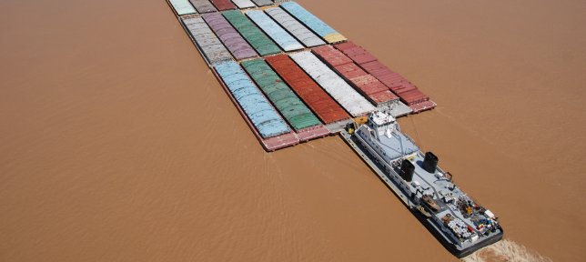 Transporte fluvio marítimo, una asignatura pendiente